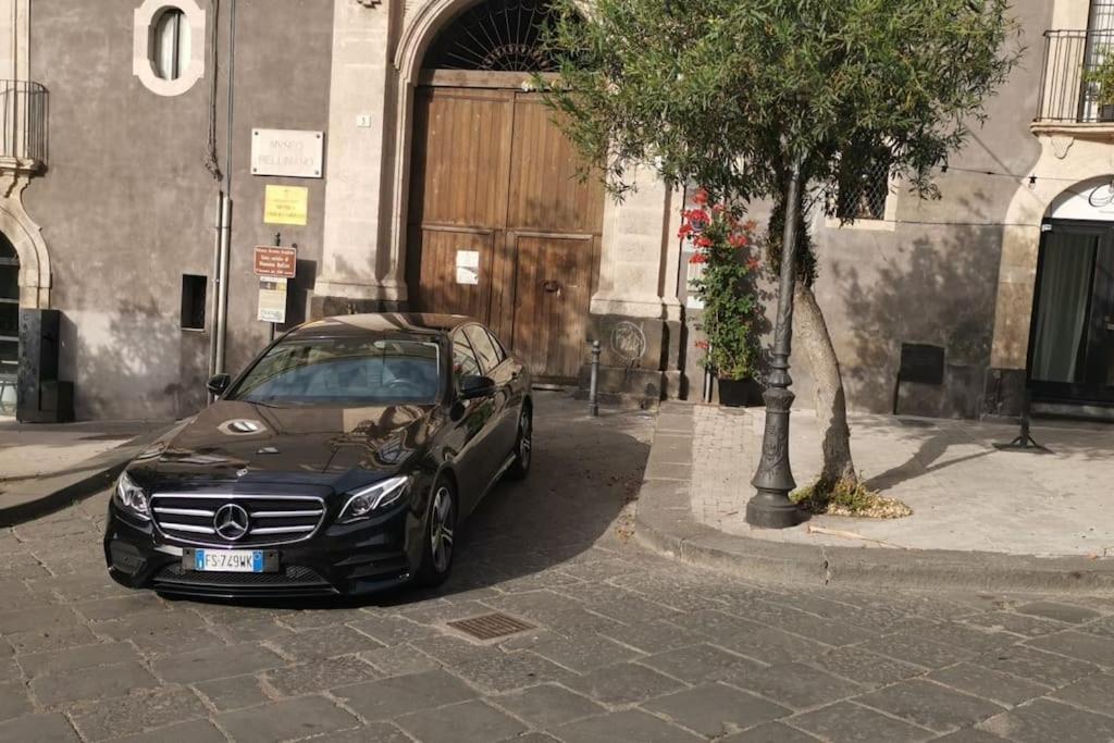 Appartement Finestre Sul Teatro - Catania - Parking Included Extérieur photo