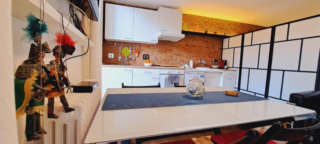 Appartement Finestre Sul Teatro - Catania - Parking Included Extérieur photo