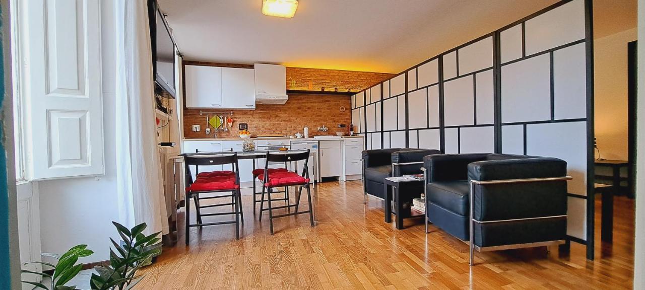 Appartement Finestre Sul Teatro - Catania - Parking Included Extérieur photo